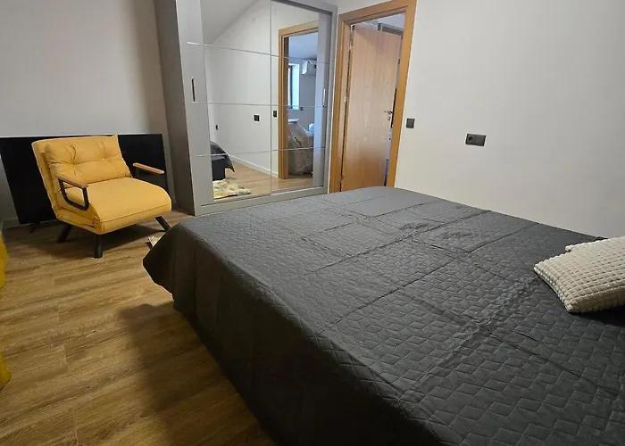 Ks Gondola Point Apartment Bansko